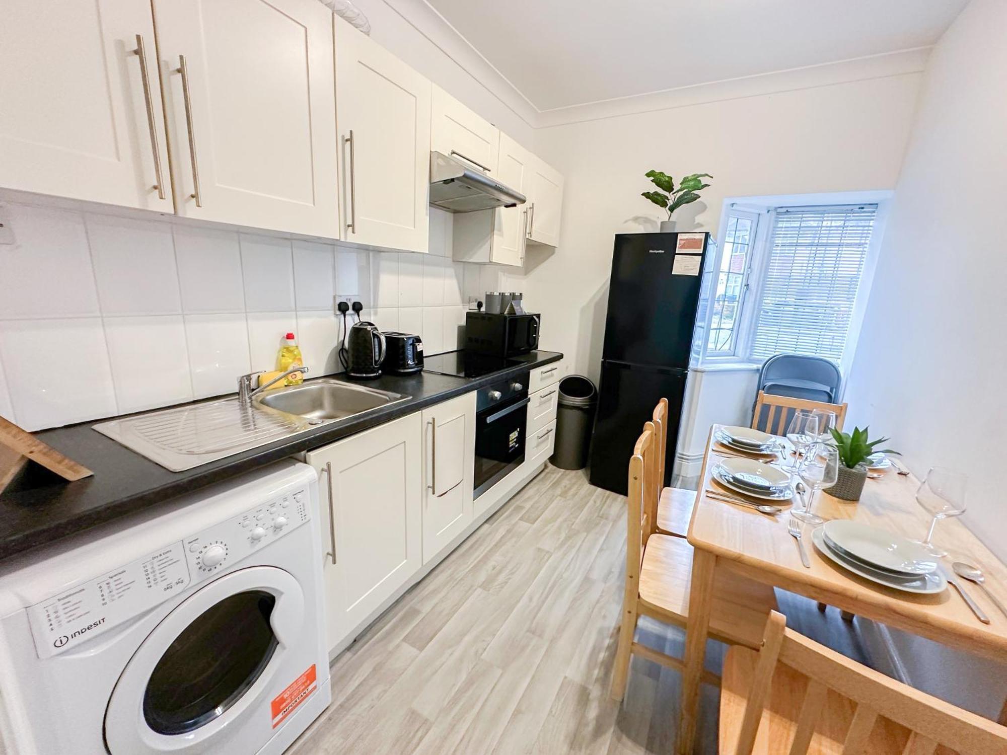 Cosy Apartments Near Hampstead Heath With Free On-Site Parking & Private Gardens, Golders Green London Eksteriør bilde