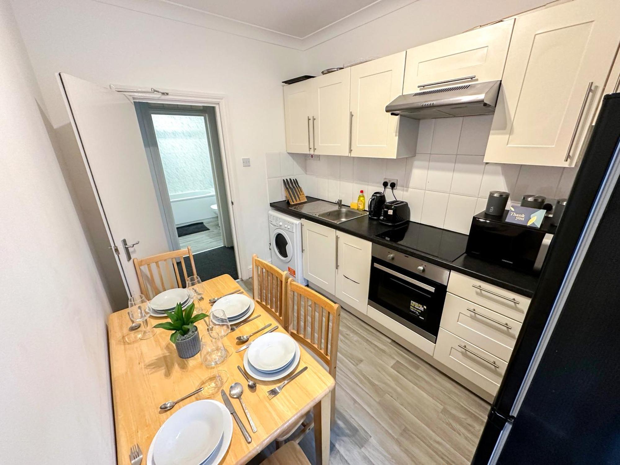 Cosy Apartments Near Hampstead Heath With Free On-Site Parking & Private Gardens, Golders Green London Eksteriør bilde