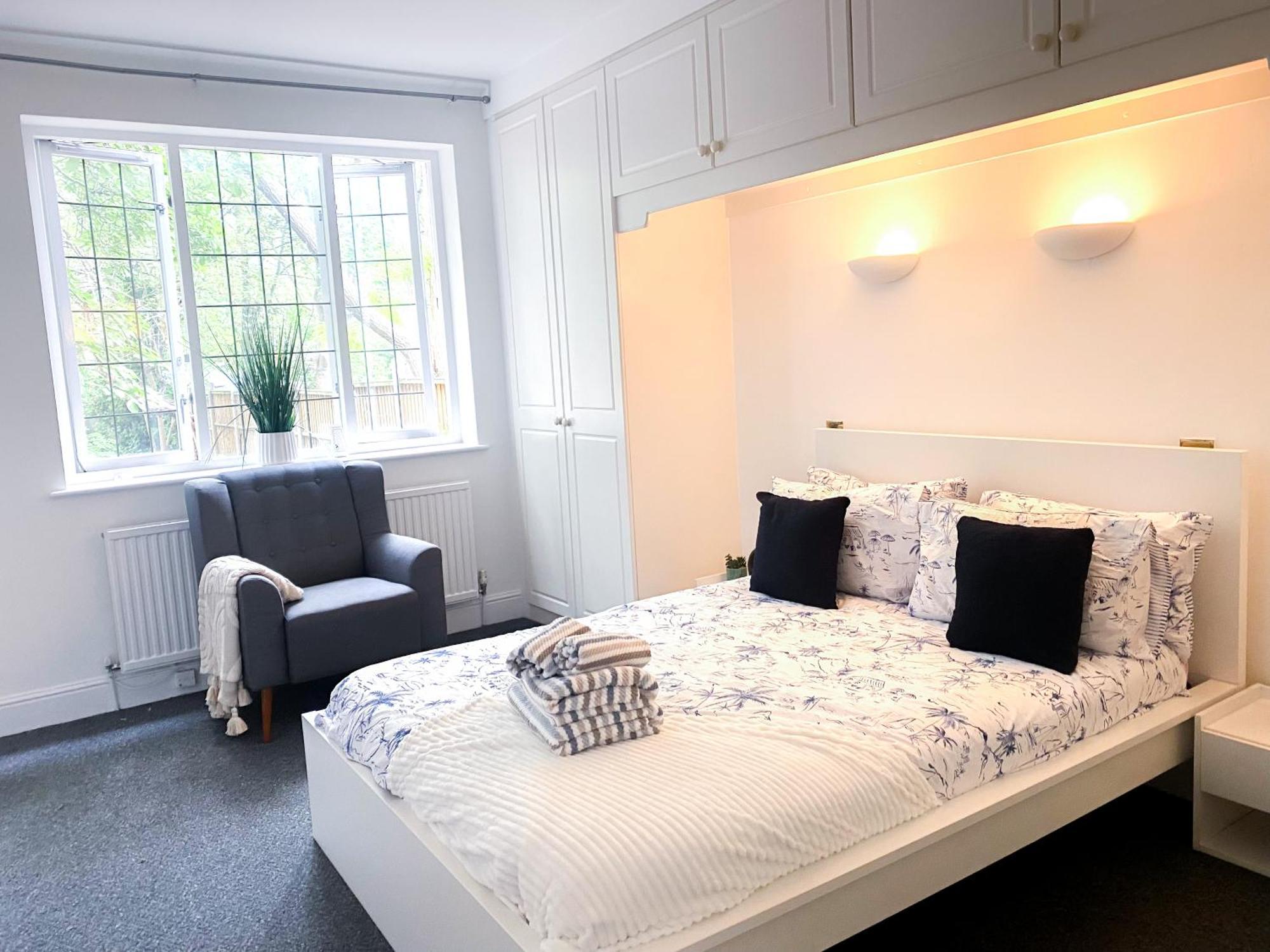 Cosy Apartments Near Hampstead Heath With Free On-Site Parking & Private Gardens, Golders Green London Eksteriør bilde