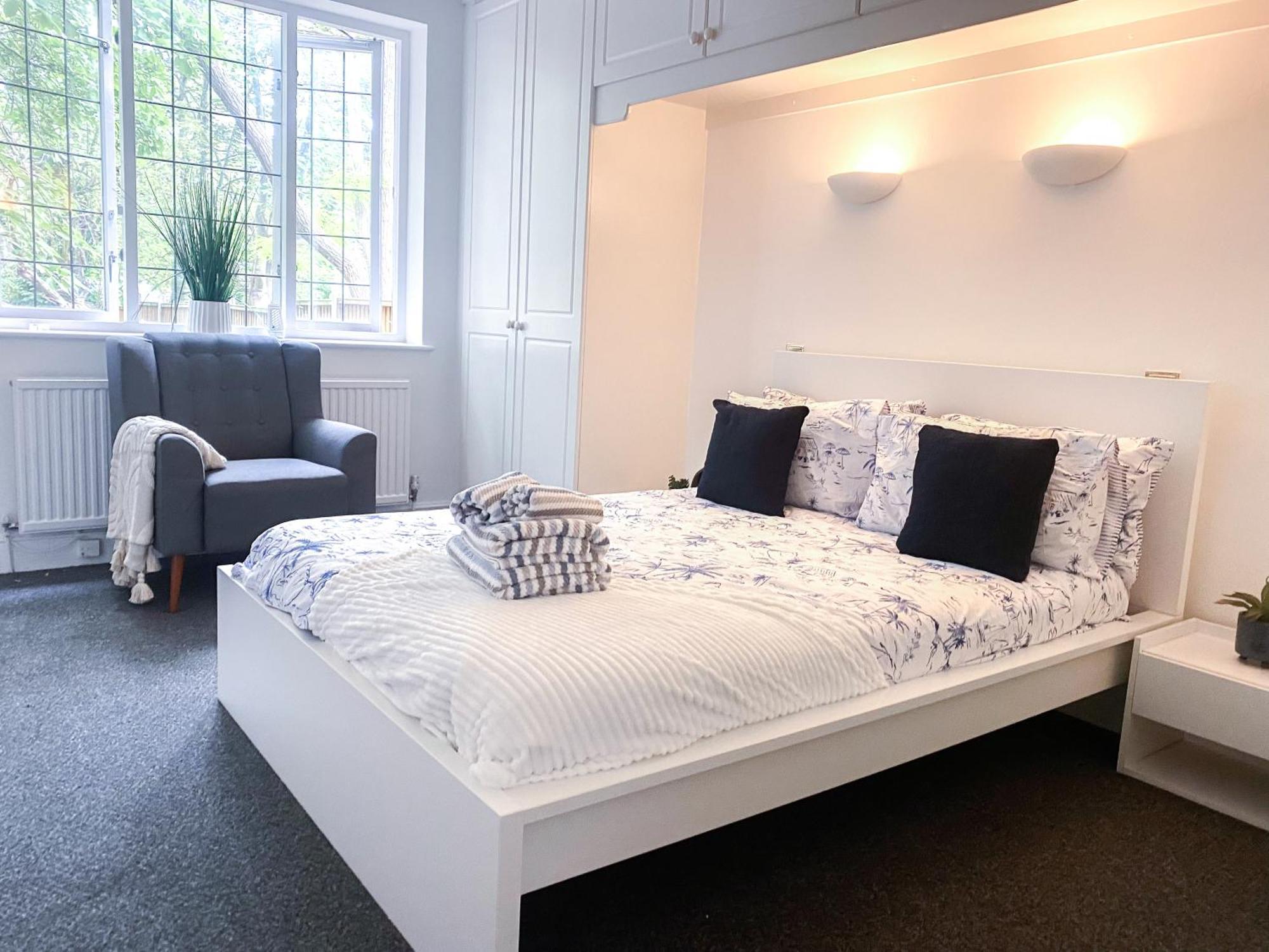 Cosy Apartments Near Hampstead Heath With Free On-Site Parking & Private Gardens, Golders Green London Eksteriør bilde