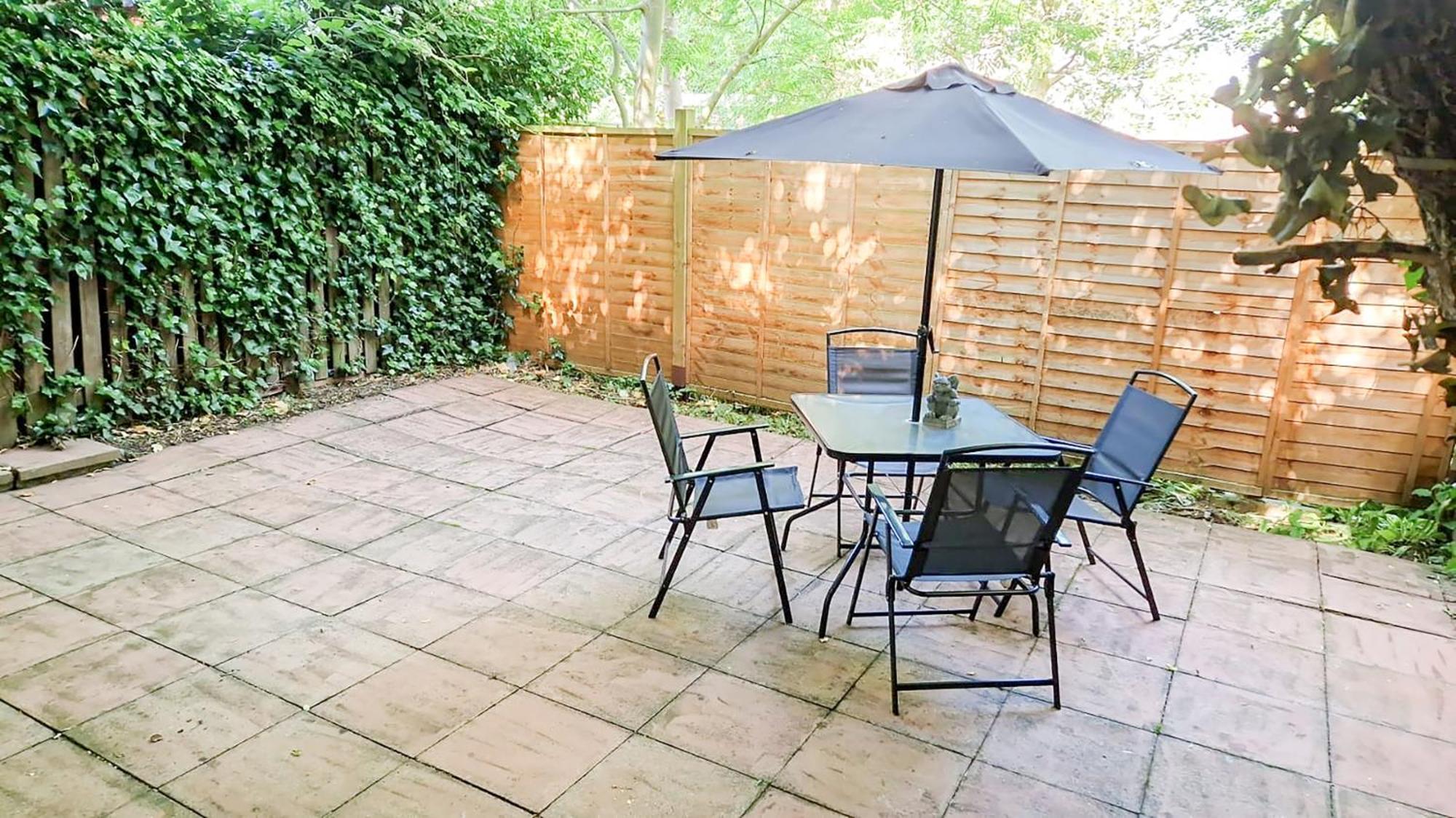 Cosy Apartments Near Hampstead Heath With Free On-Site Parking & Private Gardens, Golders Green London Eksteriør bilde