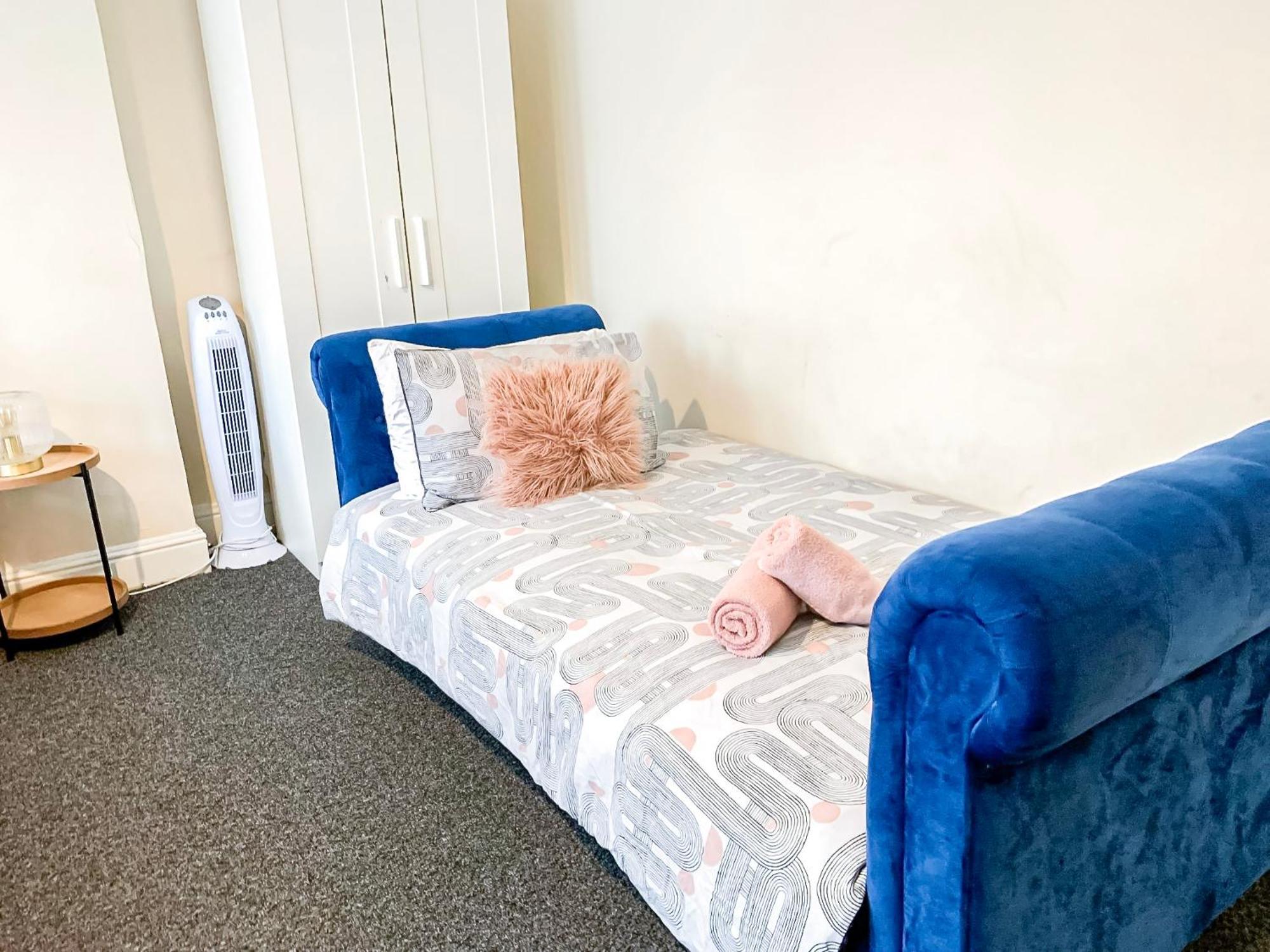 Cosy Apartments Near Hampstead Heath With Free On-Site Parking & Private Gardens, Golders Green London Eksteriør bilde