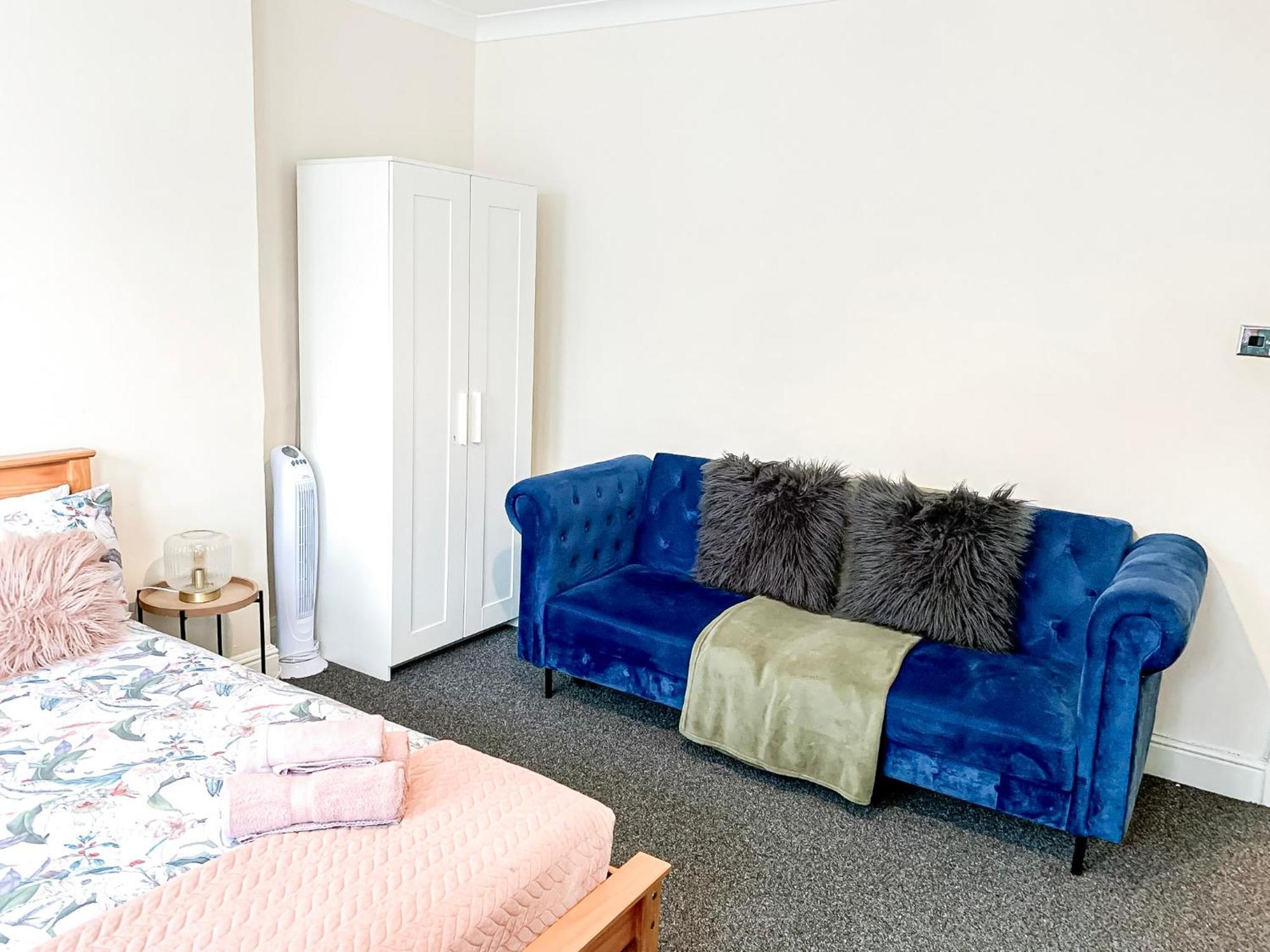 Cosy Apartments Near Hampstead Heath With Free On-Site Parking & Private Gardens, Golders Green London Eksteriør bilde