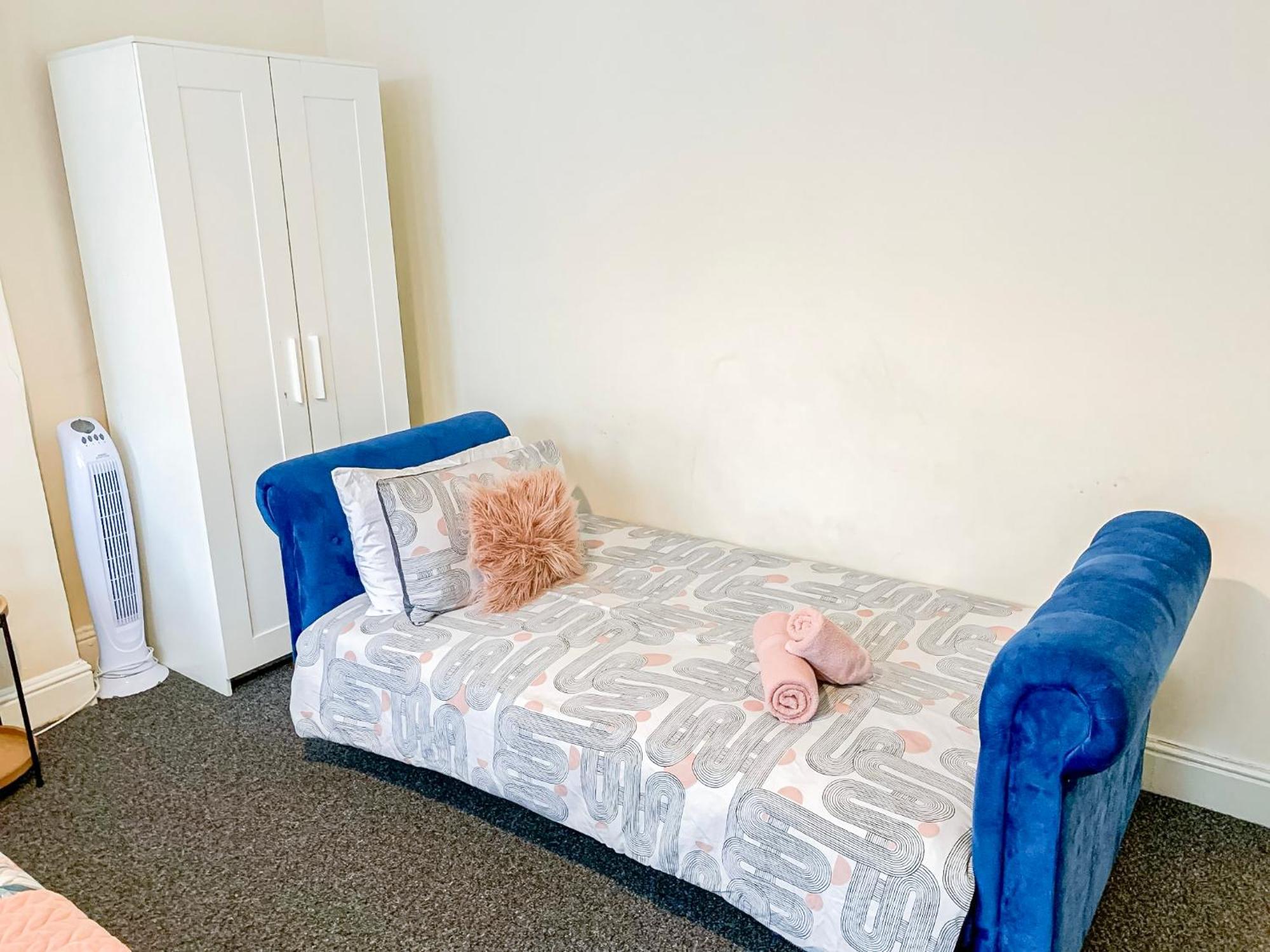 Cosy Apartments Near Hampstead Heath With Free On-Site Parking & Private Gardens, Golders Green London Eksteriør bilde